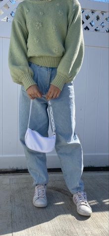 The Return of Y2K, Baggy Pants & Shoulder Bags – Pow Wow News