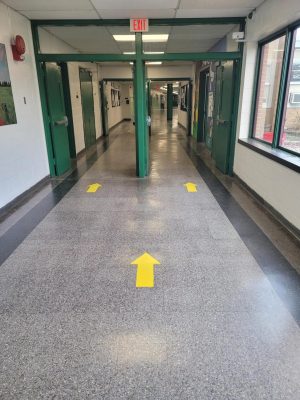 Students Find One-Way Hallways a Major Obstacle